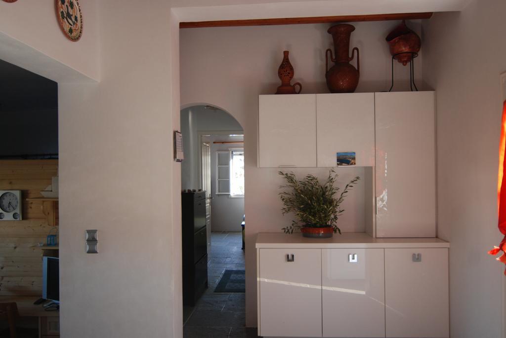 Villa Perivoli Platis Gialos  Ruang foto