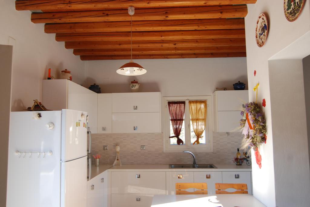 Villa Perivoli Platis Gialos  Ruang foto